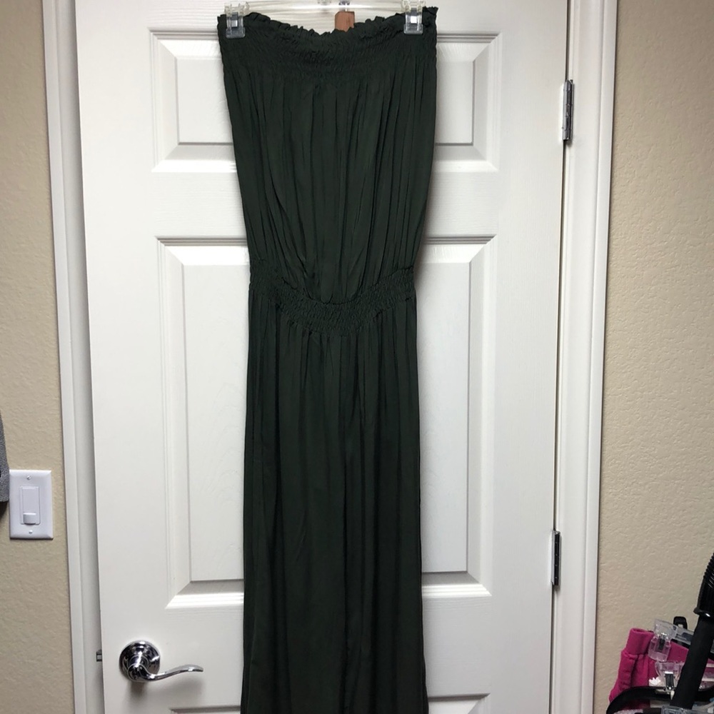 Sleeveless jumpsuit